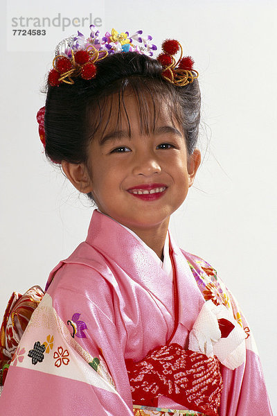 lächeln  klein  Kopfbedeckung  Mädchen  Kimono