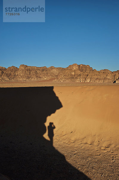 Mensch  Schatten  Wüste  Naher Osten  Wadi Rum