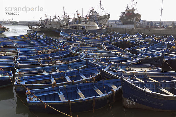 Fischereihafen Fischerhafen Boot blau Marokko