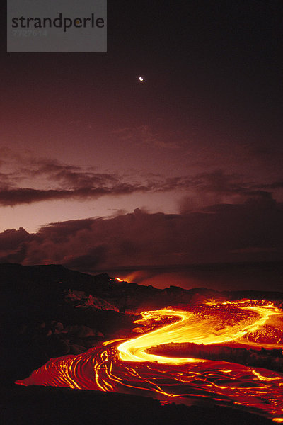 Hawaii  Big Island  über  Morgendämmerung  Lava  fließen  Mond  Hawaii