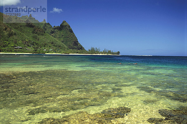 blauer Himmel wolkenloser Himmel wolkenlos Riff Hawaii Kauai