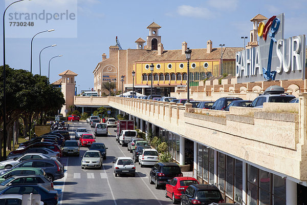 Auto  beschäftigt  Fernverkehrsstraße  parken  Andalusien  Spanien  Straßenverkehr