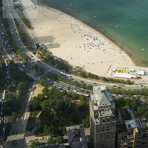 hoch  oben  Amerika  Strand  Fernverkehrsstraße  See  Ansicht  Flachwinkelansicht  vorwärts  Verbindung  Winkel  Chicago  Illinois  Michigan