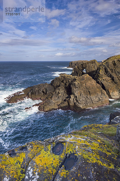 Stapel  Landschaft  Steilküste  dramatisch  Meer  Brücke  angeben  Angeber  Anordnung  Hebriden  Schottland  Westküste