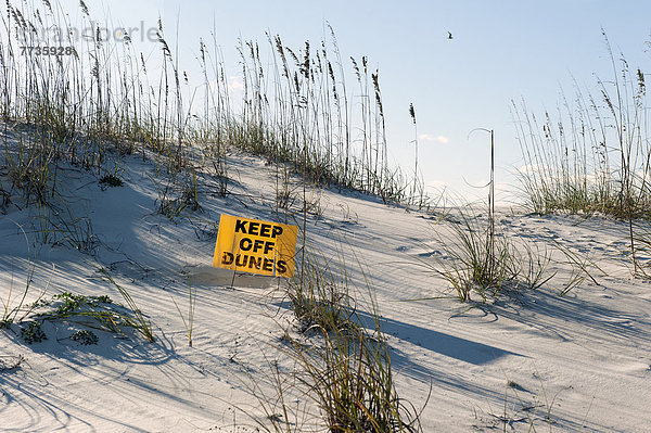 Wasserrand  Amerika  gelb  Zeichen  Sand  Einladung  Verbindung  Redewendungen  halten  Düne  Alabama  Signal