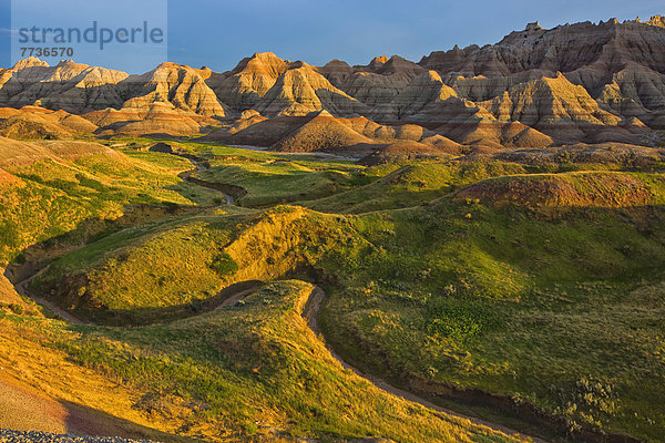 Nationalpark  beleuchtet  Amerika  Sonnenuntergang  gelb  Steppe  Verbindung  Zimmer  sprechen  South Dakota