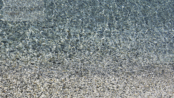 Felsbrocken  durchsichtig  transparent  transparente  transparentes  Wasser  Bucht