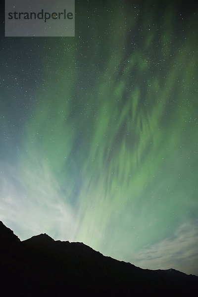 Nacht  Himmel  Landschaft  über  glänzen  Polarlicht  Aurora