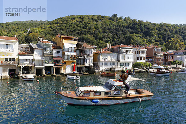 Wasserrand Garage Gebäude Boot Bosporus