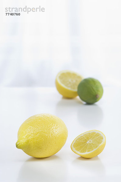Frische Zitrone und Limette  Nahaufnahme