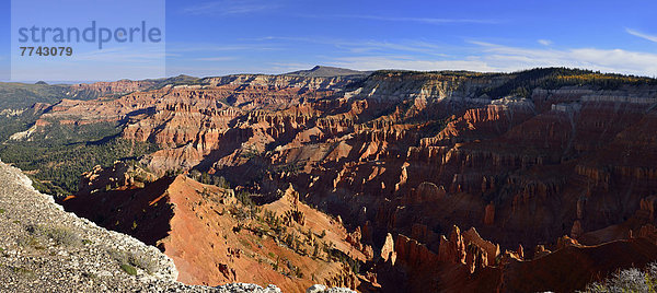 USA  Utah  Blick auf das Cedar Breaks National Monument