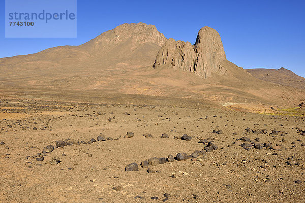 Algerien  Blick auf den Berg Tahat und das Hoggar-Gebirge