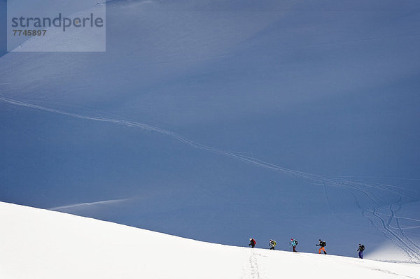 Österreich  Skifahren am Berg im Salzburger Land