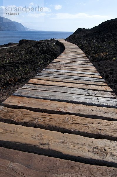 Holzweg am Meer  Teneriffa  Kanaren  Spanien