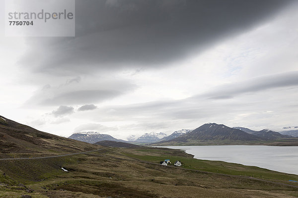 Einsame isländische Farm
