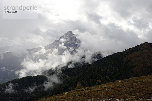 Peitlerkofel in Wolken vom Col da Le