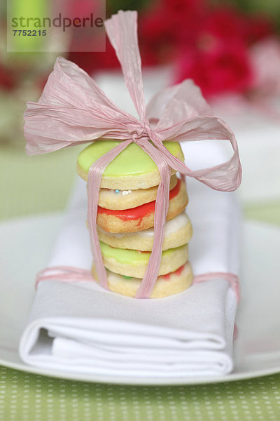 Shortcrust biscuits  decorated with ribbon