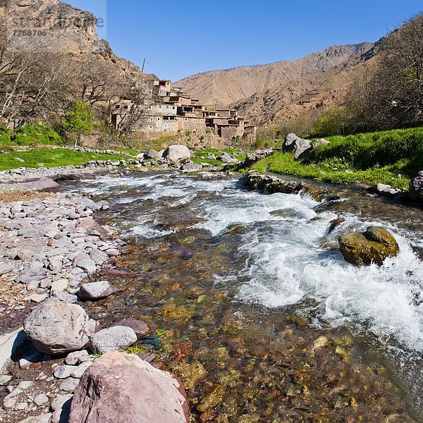 Nordafrika  rennen  Fluss  Dorf  Nostalgie  Afrika  Berber  Marokko