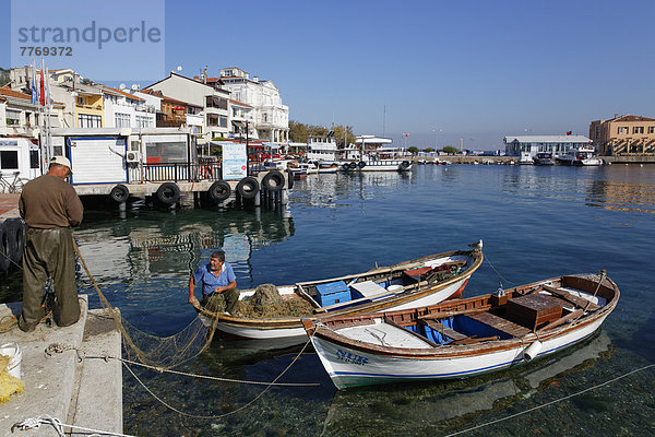 Fishermen in the fishing port  Sea of ??Marmara