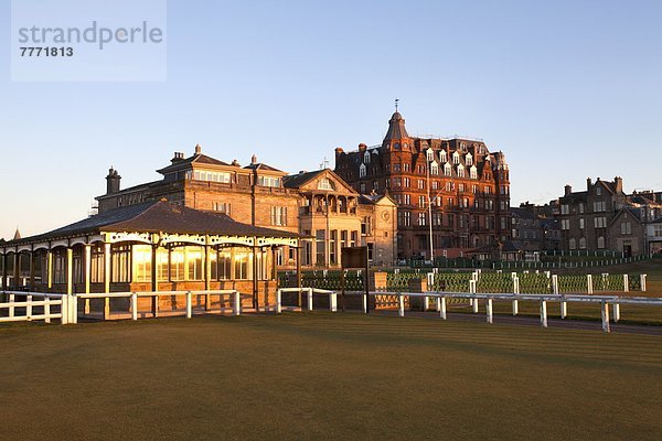 Europa  Großbritannien  Monarchie  Golfsport  Golf  Caddie  antik  Verein  Kurs  Fife  alt  Messehalle  Schottland
