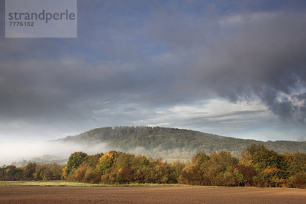 Nebel im Altmühltal  im Herbst