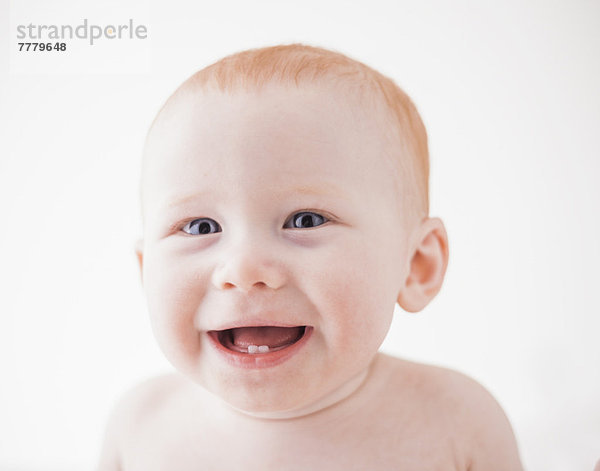 Portrait  lachen  Junge - Person  schießen  Studioaufnahme  Baby