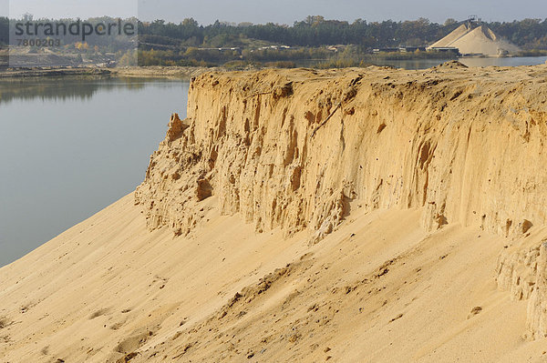 nahe  Landschaft  klein  See  Sand  Herbst  Bayern  Deutschland