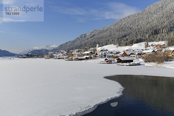 See Weißensee in Kärnten gefroren
