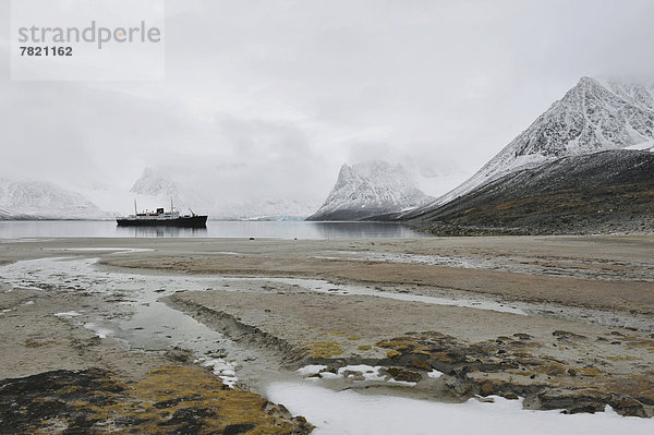 Passagierschiff Nordstjernen in Spitzbergen-Bucht