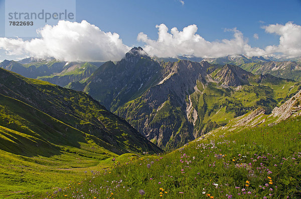 Höfats  2259m  vom Laufbacher Eck-Weg