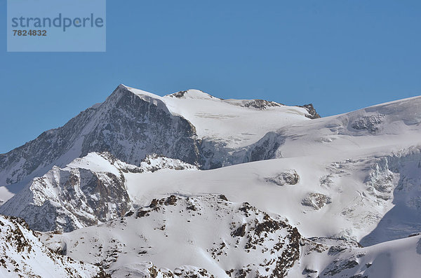 Bergsteiger  nahe  Alpen  Ski