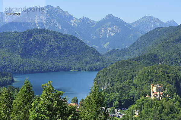 Außenaufnahme  Europa  Palast  Schloß  Schlösser  Architektur  Querformat  Das Neunzehnte Jahrhundert  Bayern  bayerisch  Deutschland  Hohenschwangau