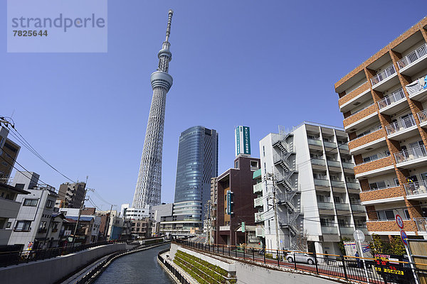 Außenaufnahme  Skyline  Skylines  Tag  Stadt  Gebäude  Tokyo  Hauptstadt  Architektur  Turm  Querformat  Fluss  Sumida  Asakusa  Asien  Rundfunk  Honshu  Japan  japanisch  Kanto