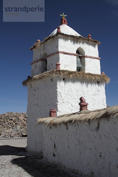 Nationalpark  Gebäude  Architektur  Kirche  Dorf  Anden  Kirchturm  Chile  Südamerika