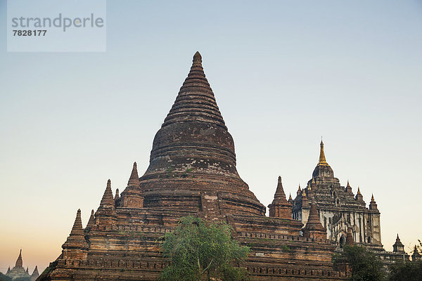 Sonnenaufgang  Morgendämmerung  ernst  Myanmar  Tempel  Asien