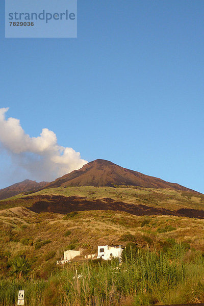 Landschaftlich schön  landschaftlich reizvoll  Europa  Vulkan  Insel  Italien  Liparische Inseln  Äolischen Inseln  Stromboli