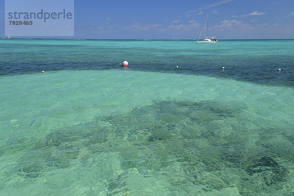 Tropisch  Tropen  subtropisch  Wasser  niemand  Boot  Meer  Insel  Karibik  Mittelamerika  Belize