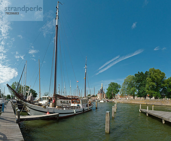Wasser  Hafen  Europa  Sommer  Großstadt  Boot  Turm  Dorf  Schiff  Niederlande