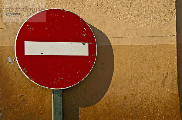 Nordafrika  Wand  verboten  rot  Straßenschild  Afrika  Marokko