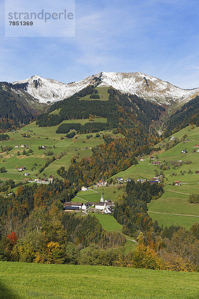Österreich  Vorarlberg  Blick auf Sankt Gerold  Walserkamm im Großen Walsertal