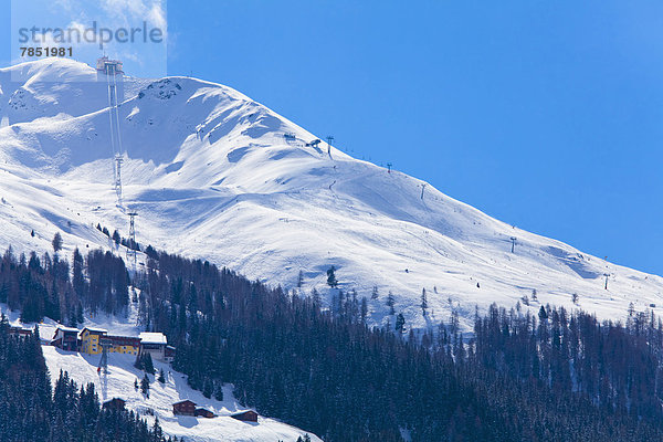 Schweiz  Blick auf das schneebedeckte Jakobshorn