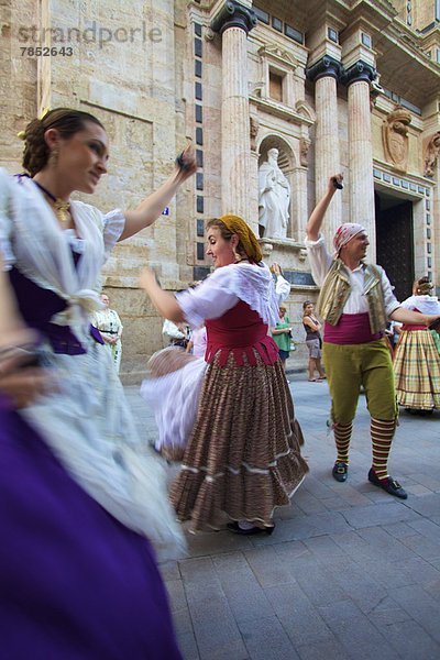 Außenaufnahme  Europa  Tradition  tanzen  Jahrhundert  Spanien