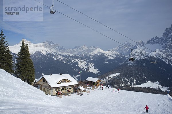 Trentino Südtirol  Europa  Berg  Restaurant  Urlaub  Ski  Dolomiten  Italien