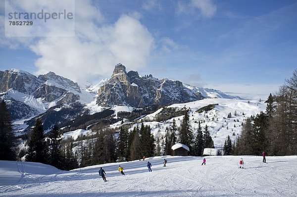 entfernt  Trentino Südtirol  Europa  Berg  Urlaub  Ski  Dolomiten  Italien