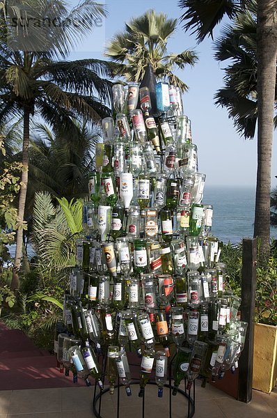 Westafrika  zwischen  inmitten  mitten  Baum  Weihnachten  Urlaub  Afrika  Gambia