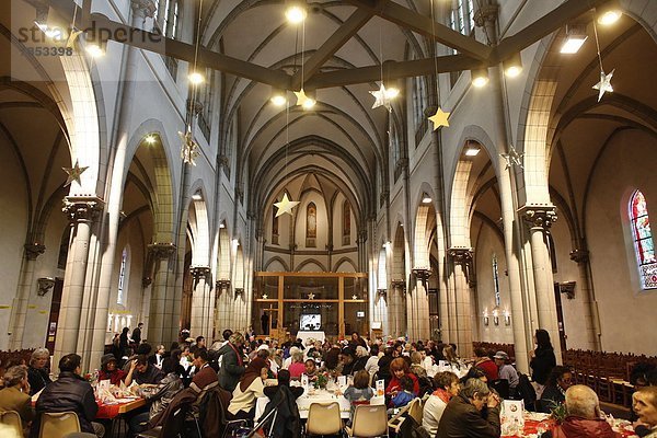 Paris  Hauptstadt  Angebot  Kirche  Weihnachten  Gemeinschaft  Heiligtum  Gericht  Mahlzeit
