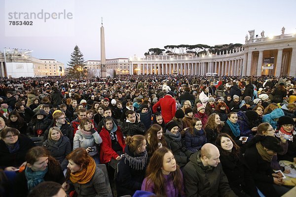 Rom  Hauptstadt  Europa  europäisch  Gemeinschaft  Besuch  Treffen  trifft  Petersplatz  Latium  Italien  Gebet