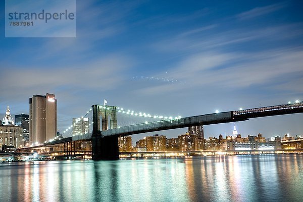 Brooklyn Bridge  Manhattan  New York City  New York State  USA