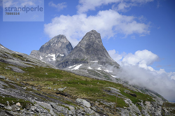 Die Berge Bispen und Kongen