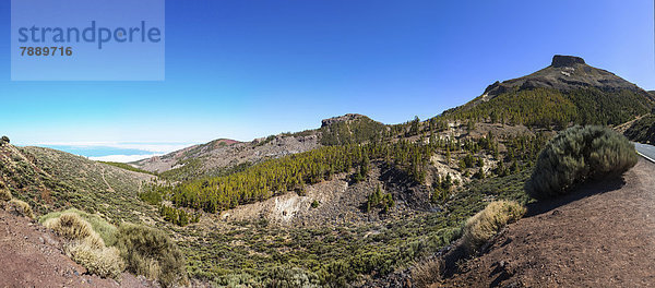 Landschaft im Teide Nationalpark  UNESCO-Weltnaturerbe  hinten der Berg Guajara oder El Sombrero